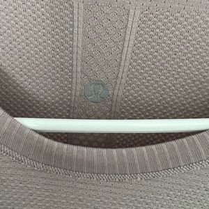 Lululemon long sleeve running top